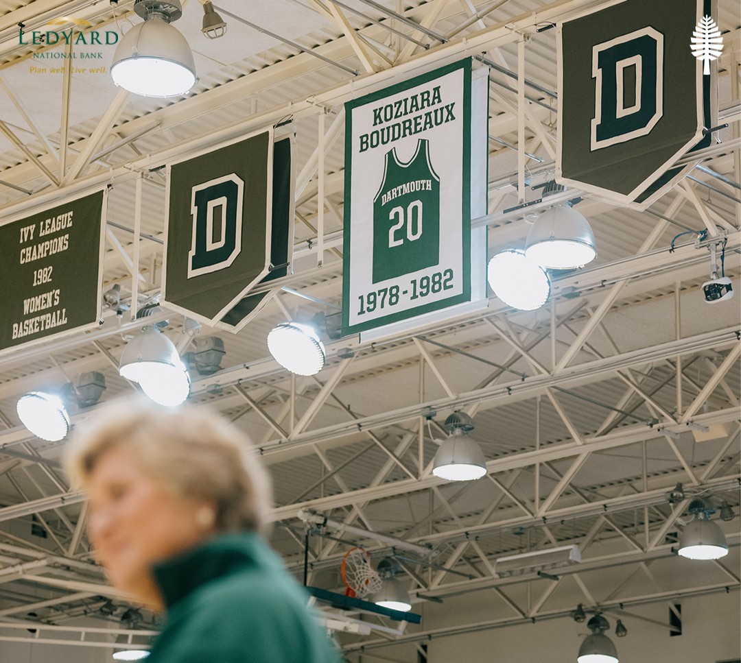 dartmouthsports's tweet photo. What better way to kick off Women's History month than to recognize history that was made this past weekend! 

Gail Koziara Boudreaux's #20 jersey is the first to be honored by any Big Green sport. 

#TheWoods🌲 | #GoBigGreen | #WomensHistoryMonth https://t.co/t6G1OpLJhL