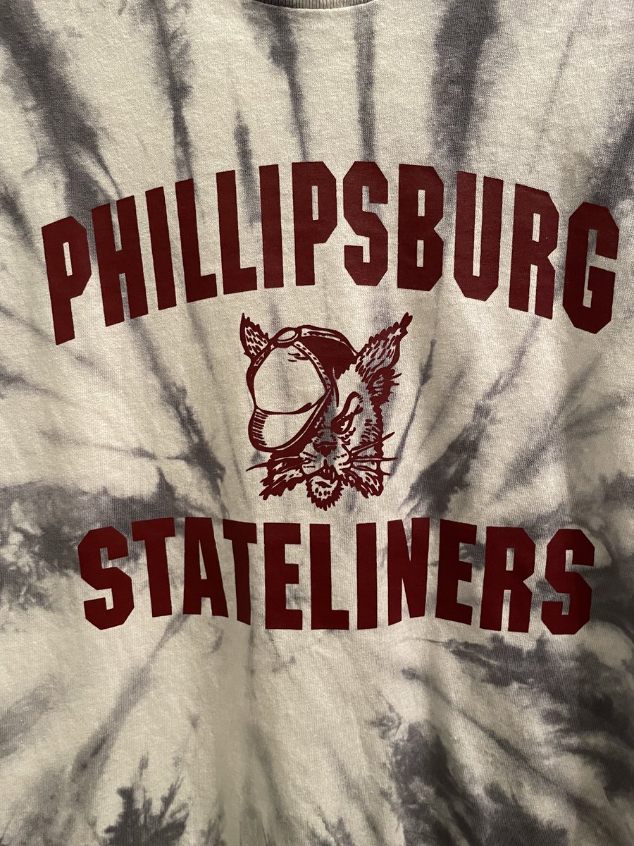 Hooray!  Tomorrow is the day for garnet and grey! #readacrossamerica ⁦<a href="/ECLC_PSD/">Early Childhood Learning Center</a>⁩ ⁦<a href="/Pburg_PPSLeader/">Mrs. Fontana</a>⁩ ⁦<a href="/PAWSitivelyPES/">Mr. Ryan Ditze, PES Principal</a>⁩ ⁦<a href="/Mrs_Condon1/">Mrs. Condon K-5 Director</a>⁩