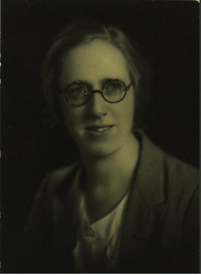 AFSJournal's tweet photo. Ahead of #IWD2023 the @statelibrarynsw takes a look at four outstanding women who helped shape their magnificent Library: Nita Kibble, Jean Arnot, Ida Leeson and Phyllis Mander-Jones.
Read: https://t.co/uBQTmP6v7a
#libraries #gender #librarian #GLAMsector https://t.co/O9WIMiMj85