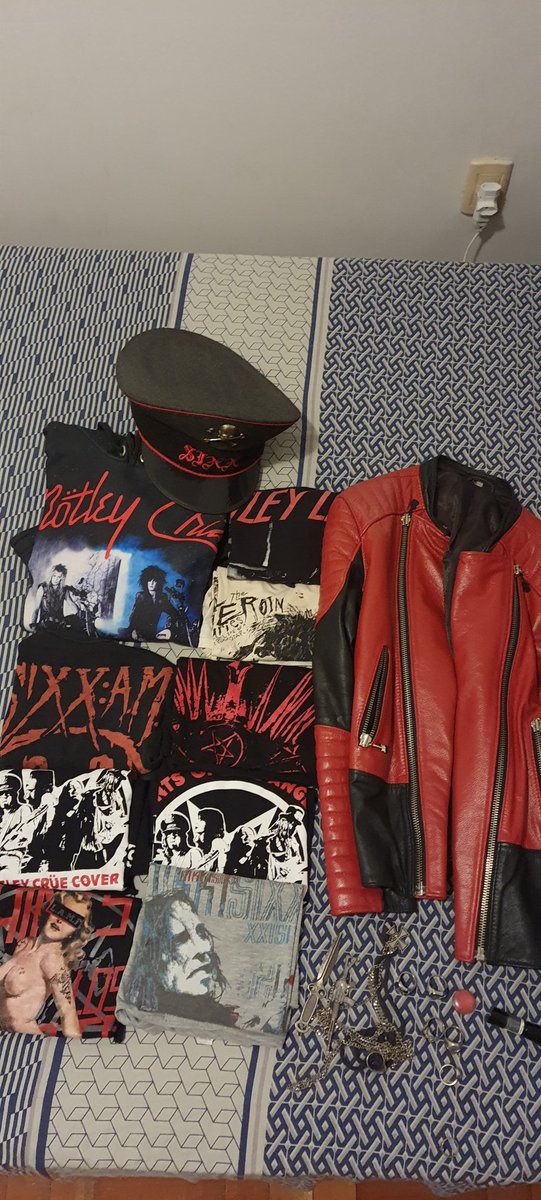 Victor_Corleone's tweet photo. @NikkiSixx 8 days to Argentina... #VikkiMeetsSixx https://t.co/yKyExLNsDH