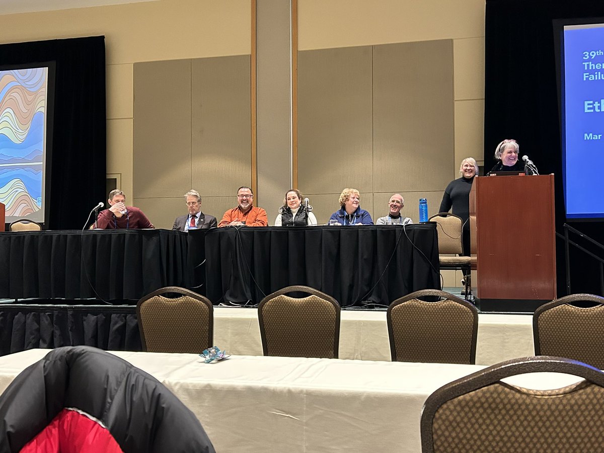EmTee1982's tweet photo. Starting the always fantastic Ethics session at #keystoneECMO with this amazing panel moderated by @RoxanneKirsch @AnnichGail @ecls_program @SickKidsCCM https://t.co/k0mE7refXe