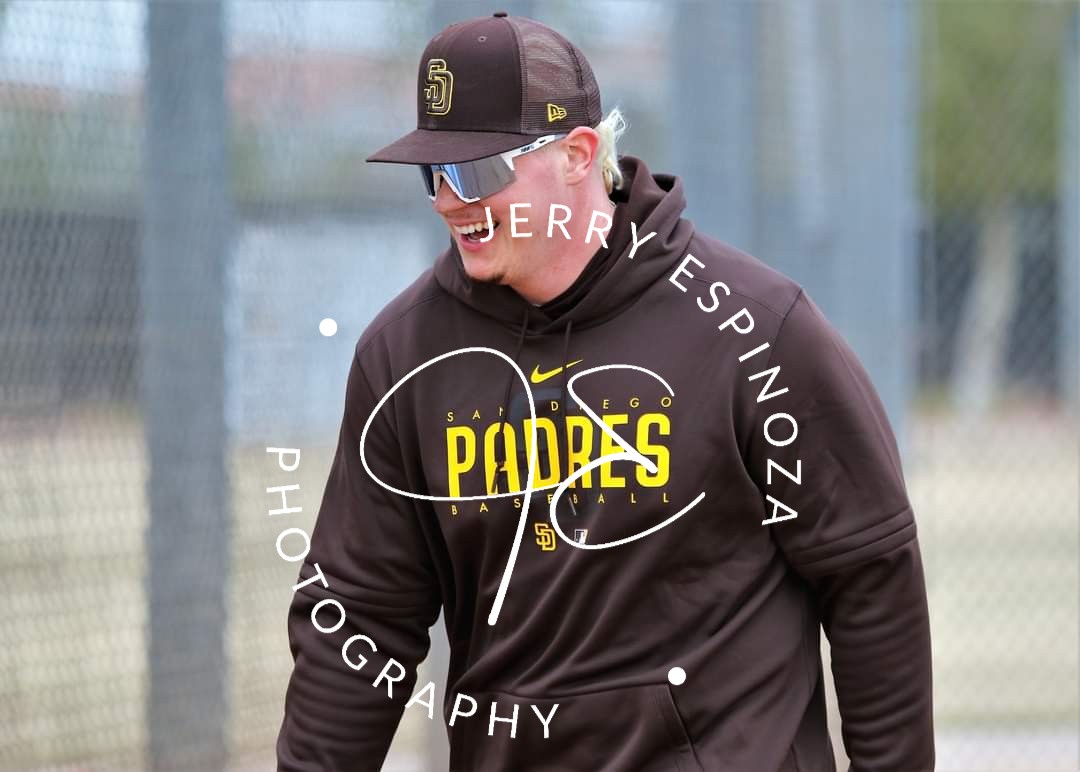 JEspinoza1634's tweet photo. Griffin Doersching looking slimmed down this spring. Arms havent gone anywhere, looks to have a head start on the 2023 season. https://t.co/zBg45c0npR