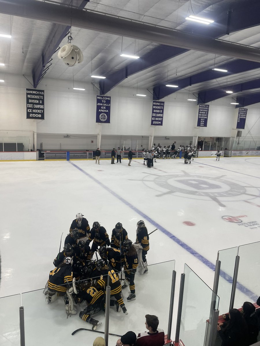 Final OT: Fenwick 2 Plymouth 1 
Abbey Millman steals the puck on a penalty kill and scores the ot winner! 
<a href="/MattWilliams_SN/">Matt Williams</a> <a href="/HNIBonline/">Hockey Night</a> <a href="/MassHSHockey/">MassHSHockey</a> <a href="/GlobeSchools/">Boston Globe Schools</a> <a href="/ItemSports/">ItemSports</a> <a href="/We_Are_Fenwick/">Fenwick Crusaders</a> @salemnewssports <a href="/T_Mulherin/">Tom Mulherin</a> <a href="/PhilStacey_SN/">Phil Stacey</a>