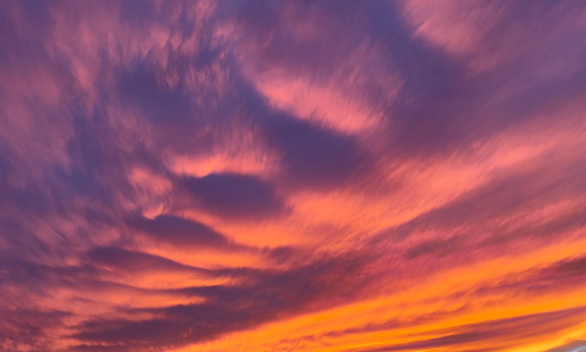 With this past week, we'll take a quiet evening!

#okwx #texomawx