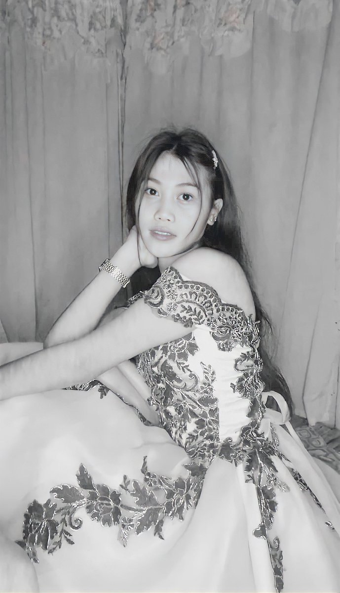 ItSmeayrina's tweet photo. https://t.co/RtvUtAZRgR