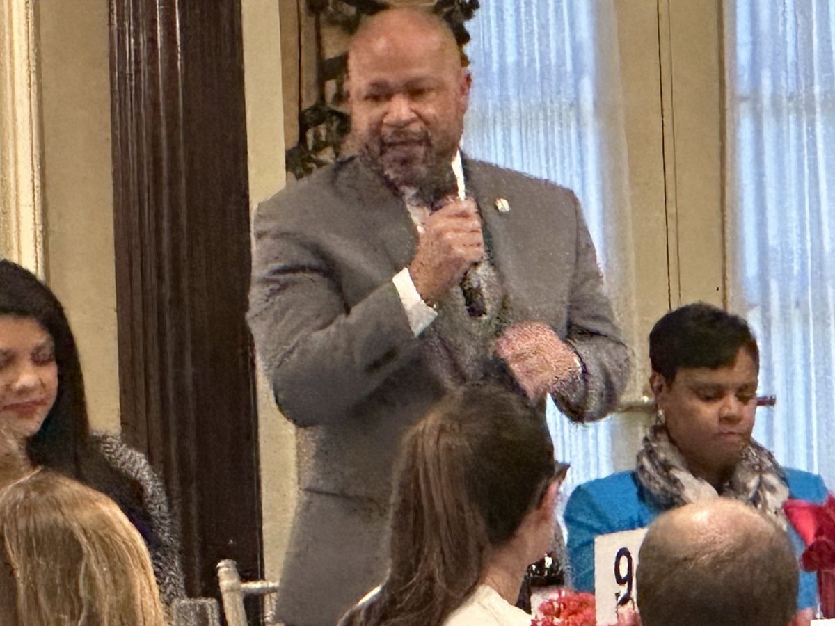 Full house at the Brownstone tonight to discuss ED issues and <a href="/GovMurphy/">Governor Phil Murphy</a>'s budget address. Thank you <a href="/njea/">NJEA</a> <a href="/PCEAConnect/">PCEACommunications</a> <a href="/PCEAsue/">Susan Butterfield</a> <a href="/NelliePou/">Nellie Pou</a> @SenatorGill <a href="/SeanMSpiller/">Sean M. Spiller</a> @Toddpipkin <a href="/sencorrado/">Senator Kristin Corrado</a> <a href="/shavondasumter/">Shavonda E. Sumter</a> @ClintonCalabre1 @AswTimberlake  <a href="/BenjieWimberly/">Benjie Wimberly</a> <a href="/KevinJRooney/">Kevin J. Rooney</a>