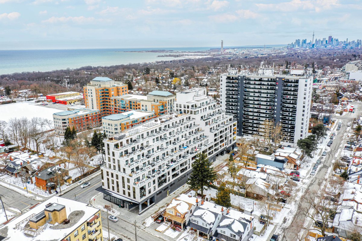 🔥HOT NEW LISTING IN BIRCHCLIFFE-CLIFFSIDE🔥

📍#805 - 1100 Kingston Road 

Show Stopping Penthouse W/2 Patios W/Panoramic Lake Views!

💰$864,888

#thealsinclairteam #remaxhallmark  #torontorealestate #torontorealtor #sellwithalsinclair #realestateagent #realtor #realestate