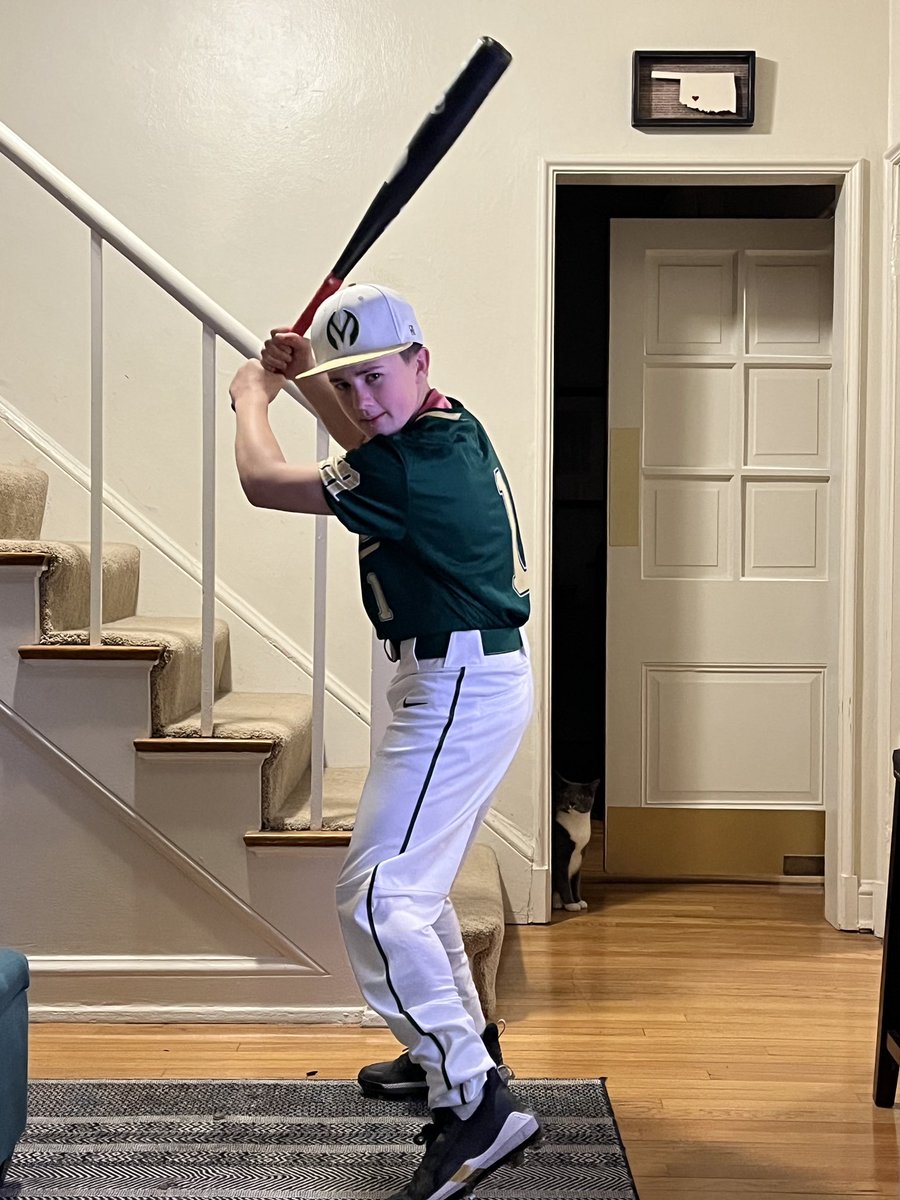 ShaneMorgan_WF6's tweet photo. #FiredUp - Opening day for MacArthur Middle School’s #BaseBall tomorrow. #putmeincoach #talkingbaseball #GoHighlanders proud of this #Army brat! ⚾️🇺🇸 https://t.co/ksnqLGb3ss