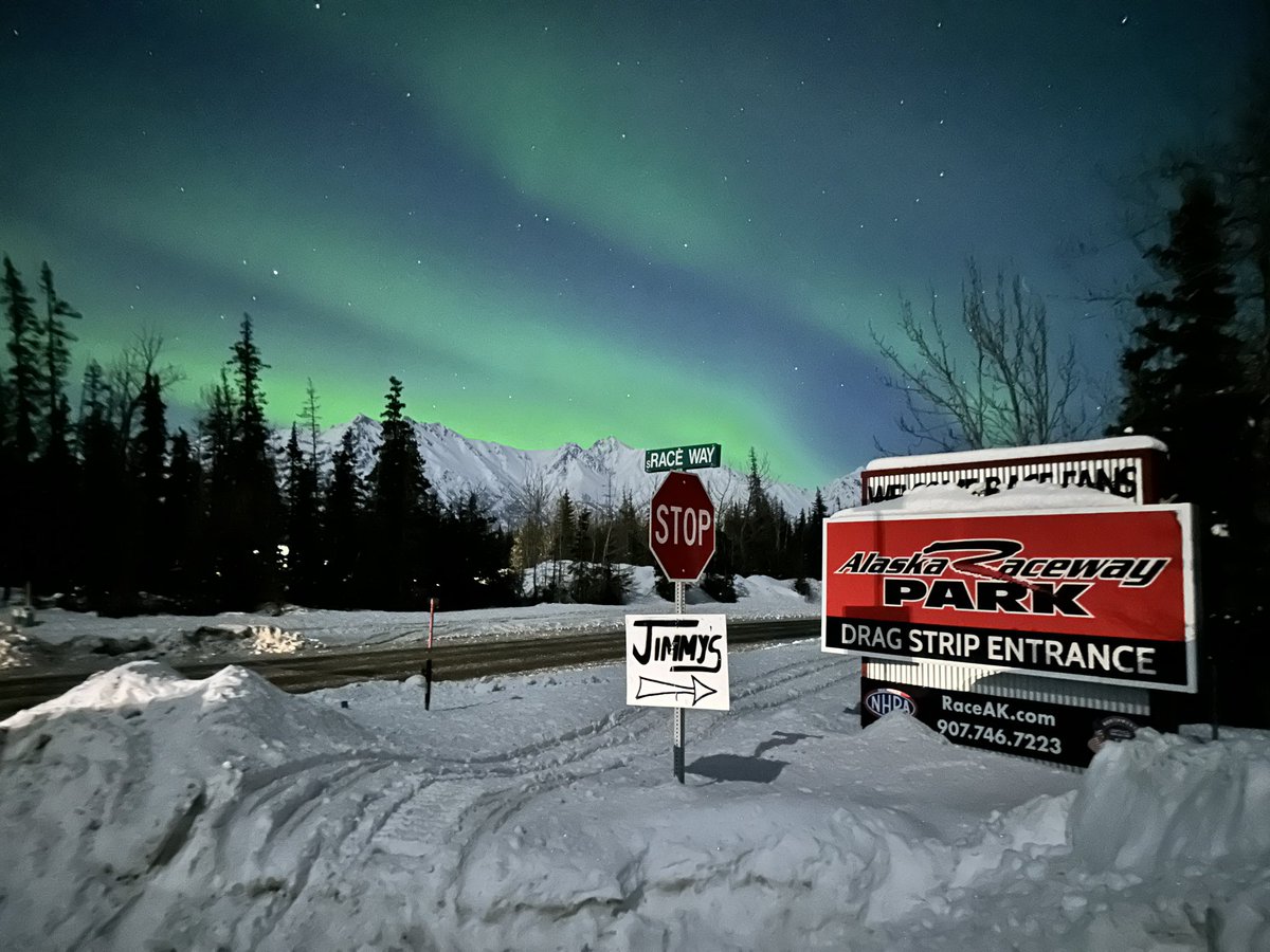 AlaskaRaceway's tweet image. The northern lights have been lit lately! 
Thanks @rollinrolands 📸 for the great shot 

#northernlights #raceak #travelalaska #aurora #visitalaska #nhra #nascar #nascarroots #inex #uslegendscars #palmeralaska