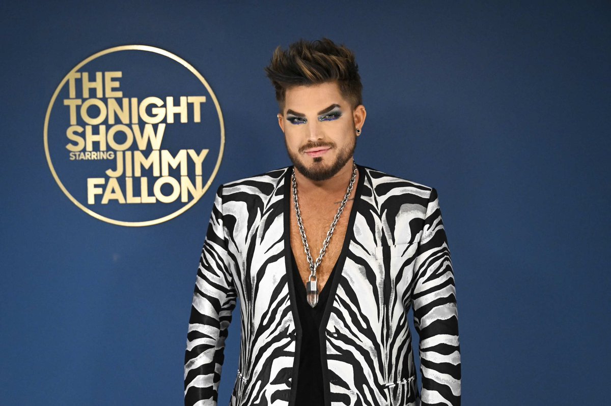adamlambert's tweet photo. We’re staying up late tonight 🖤 I’ll see you over on @FallonTonight where I’ll be performing “Do You Really Want To Hurt Me” by the incredible @BoyGeorge ✨

📸: @toddowyoung https://t.co/mmpJ79draz