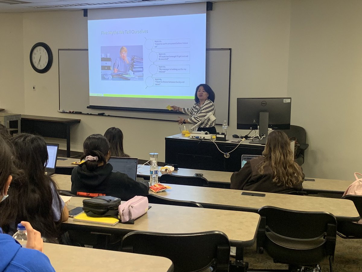 uta_wib's tweet photo. Thank you Dr. Leefer for educating us on the many myths that hold women back! https://t.co/ljJvgCDfUC