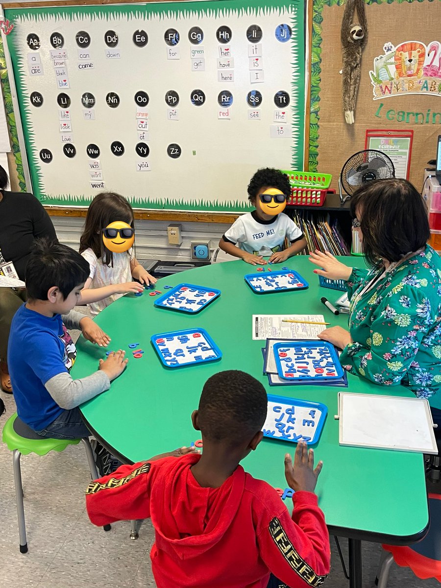 Continuing coaching cycles K-5 <a href="/ZacharyTaylorEl/">Zachary Taylor Elementary</a> with Behind the Mirror. Strengthening relationships with colleagues &amp; increasing professional growth through reflection &amp; specific feedback. #JCPSGuidedReading <a href="/inspired_teach1/">michelle cable</a> <a href="/coach0617/">Alicia Merten, NBCT @amerte1 on Threads</a> <a href="/LydianAndrea/">Andrea Lydian</a> @JCPS_CAO @JCPSAsstSuptES3