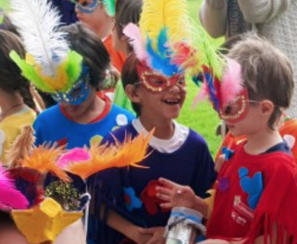 Danses, musique, masques et bonne humeur lors du #Carnaval2023 du @CFMGuadalajara🪘🥳🥳🥳 🪘#Amlanord