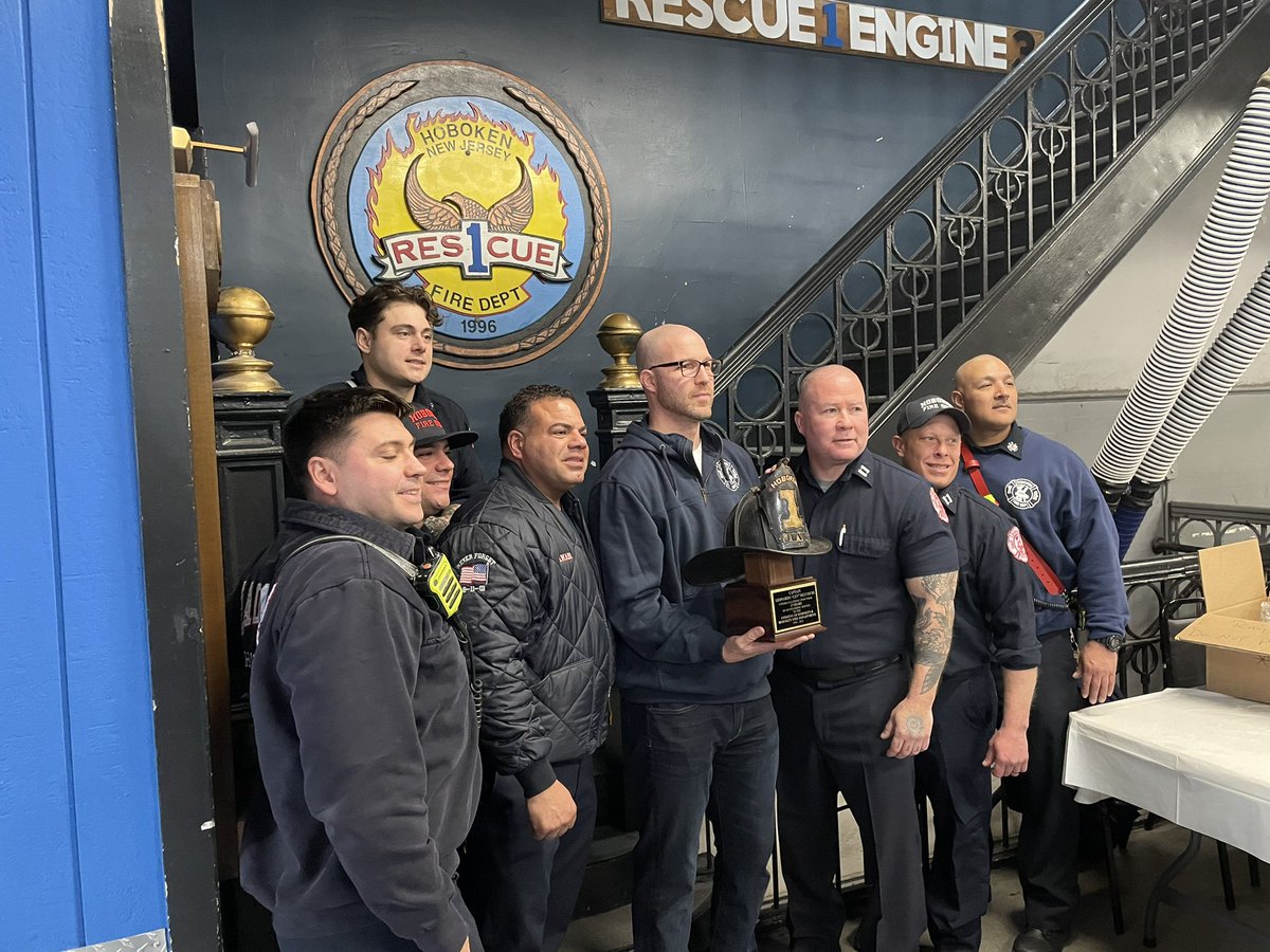 bgrilletti78's tweet photo. Last but not least… Congratulations to Captain Lenny Delviscio on his retirement after 27 years. Best of luck in the future and thank you for your dedicated service to the @CityofHoboken and @HobokenFire! https://t.co/O50QOUaAvT