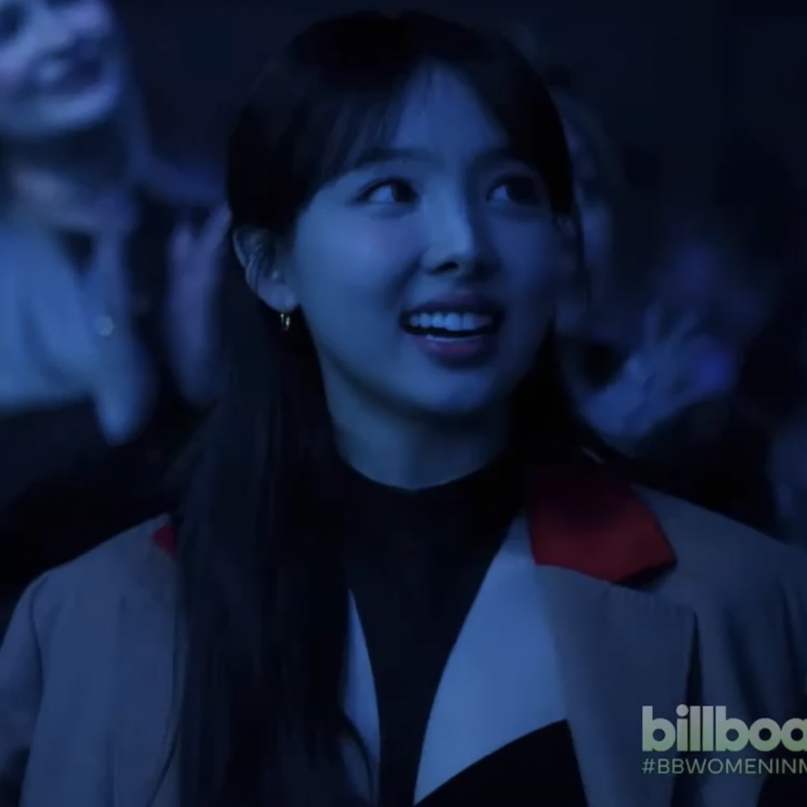 nyrated's tweet photo. IM NAYEON 

TWICE BILLBOARD AWARD
#TWICE_BreakthroughAward
#BBWomenInMusic                 
@JYPETWICE https://t.co/YNUTGnQSJ1