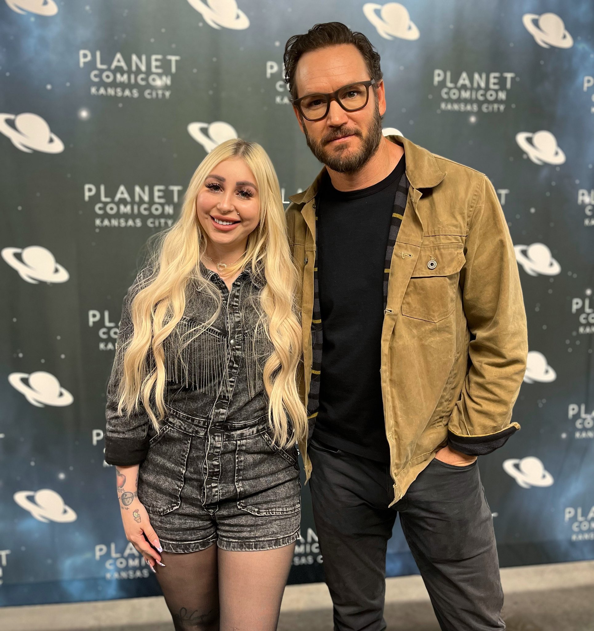 Happy bday to the wonderful Mark-Paul Gosselaar!! looking forward to seeing ya at   