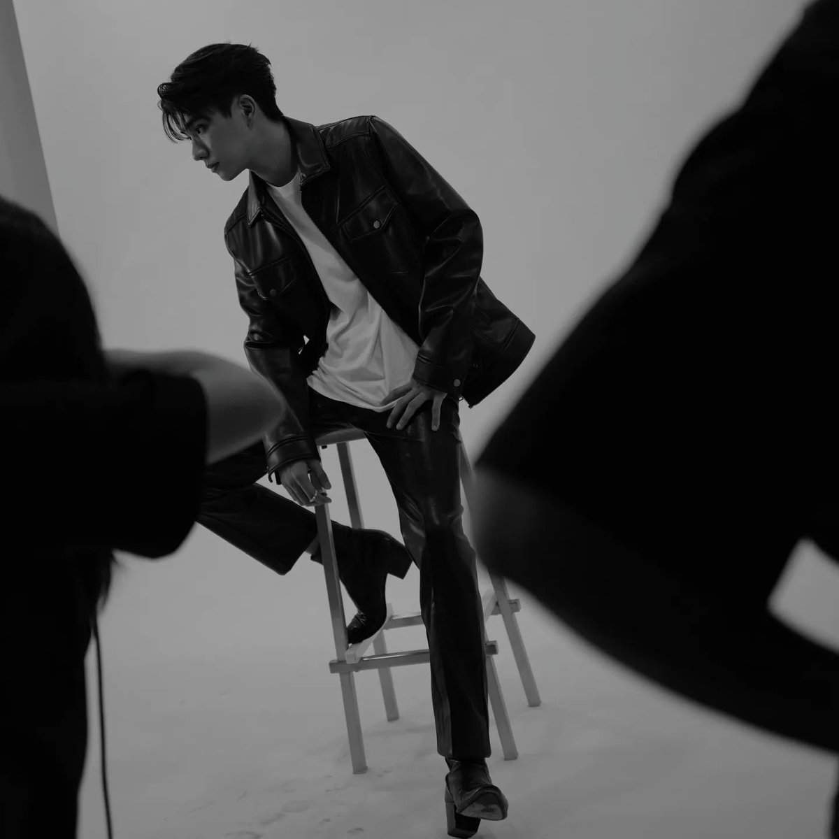 ลูกชายหล่อ เท่ขนาดนี้ มาม๊าหนีไปไหนไม่ได้เลยคร้าบบบบ!!!🖤

#PerthTanapon 
#KDPPE