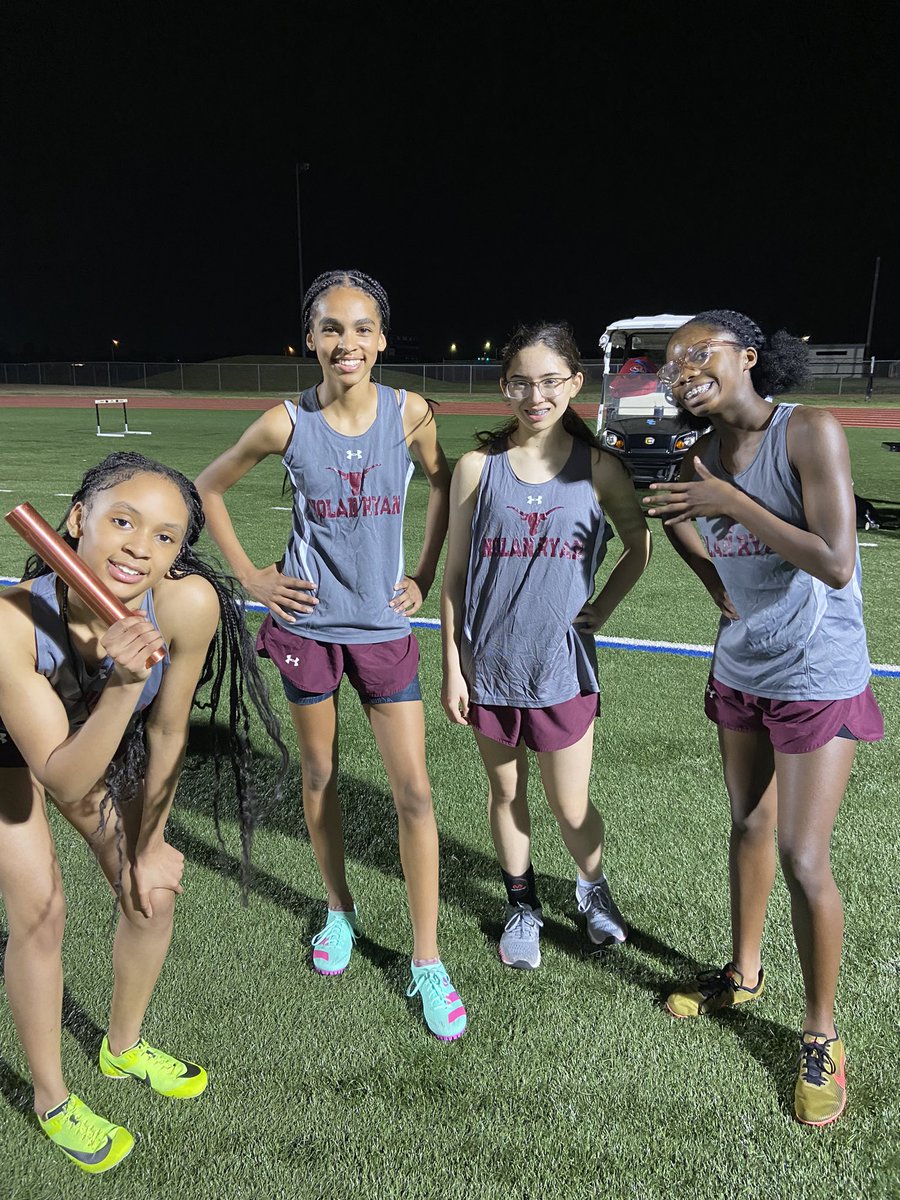 7th grade 4x4 WIN  4:32.89
When these ladies remind me of my 3:38 Hightower team o be getting chills….
