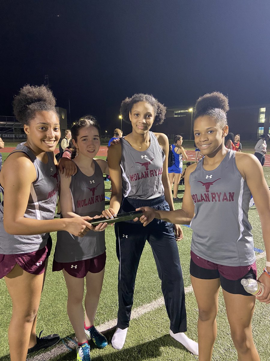 8th grade 4x4 WIN 4:27.5… great job ladies and Coach Tiffany Jack. They are phenomenal
