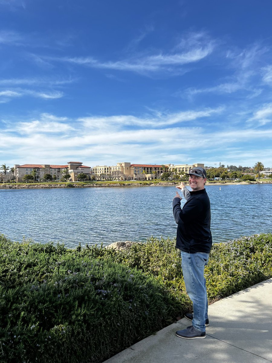 You guys, we’re going to be getting together right over THERE (literally!) 😍

March is now officially upon us, and we’re just days away from opening registration for what will hands down be THE best event of the year 🙌🏽

…lthandwellbeingcoachingconference.com

#healthandwellnesscoaching