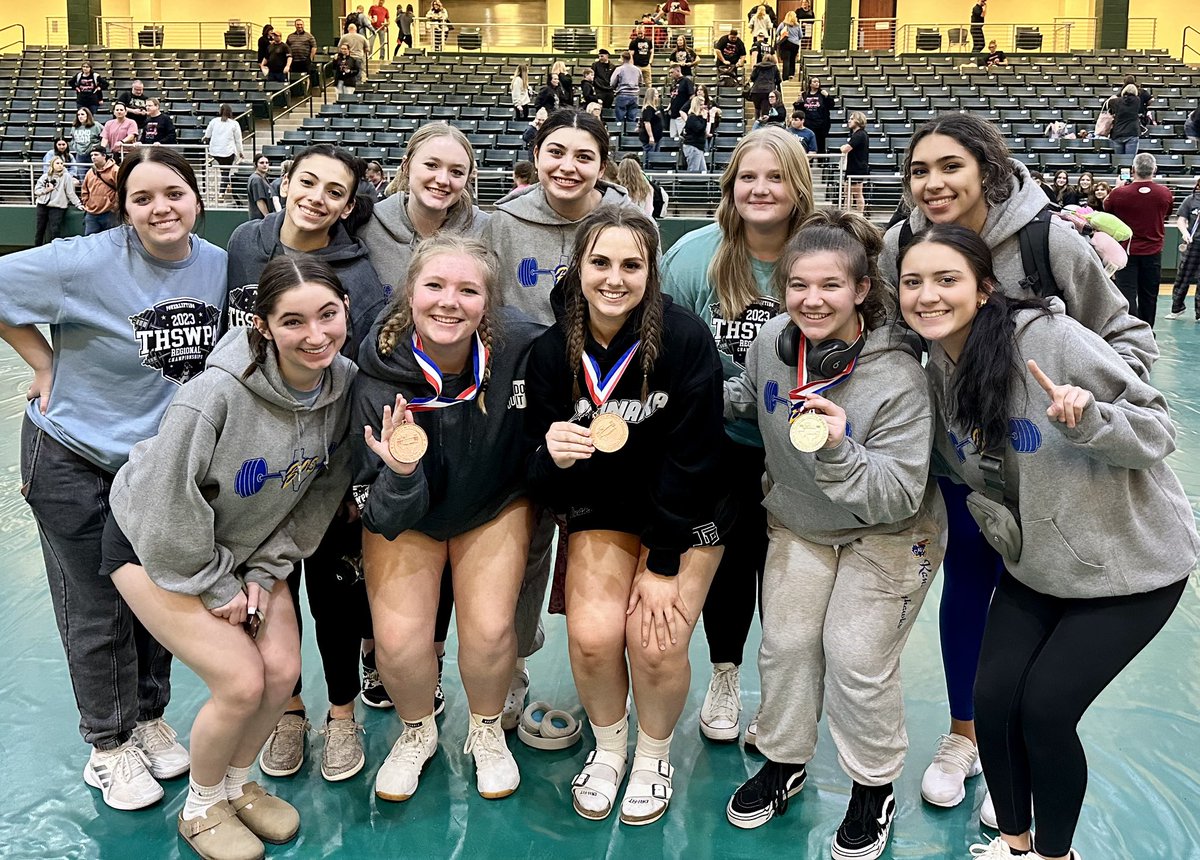boswellpower's tweet photo. Congrats to the Lady Pioneers who competed at the THSWPA Region VI Meet today.
- Luci Lambert π₯165 lb Regional Champ & State Qualifier
-Kaylee Long π₯181lb & State Qualifier
- Addie Ranabargar - 5th place 220 lb
πͺποΈπ@emsisdathletics https://t.co/3JW8VBliu6