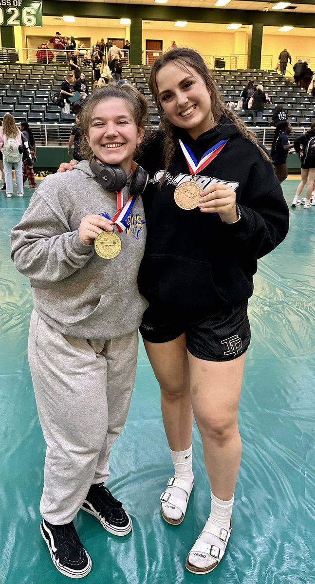 boswellpower's tweet photo. Congrats to the Lady Pioneers who competed at the THSWPA Region VI Meet today.
- Luci Lambert π₯165 lb Regional Champ & State Qualifier
-Kaylee Long π₯181lb & State Qualifier
- Addie Ranabargar - 5th place 220 lb
πͺποΈπ@emsisdathletics https://t.co/3JW8VBliu6