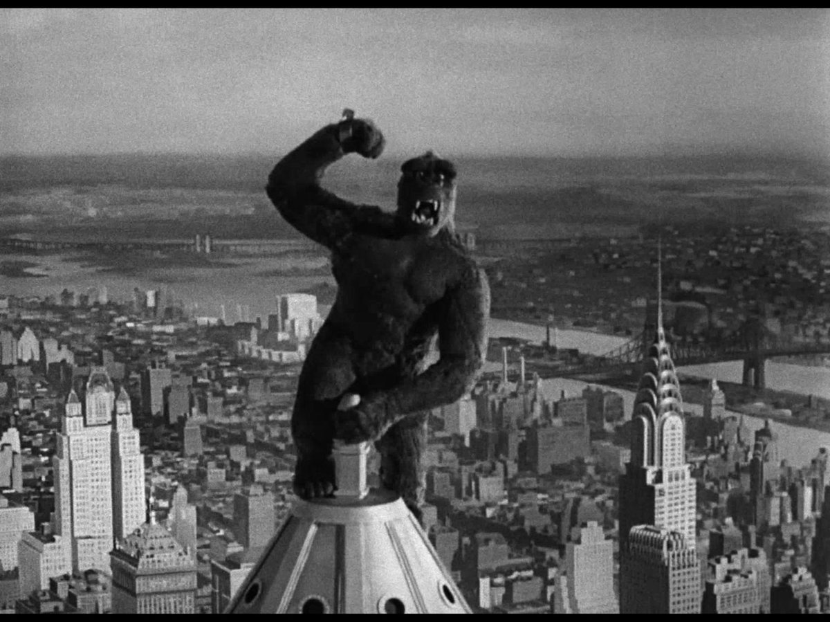 King Kong [1933] 🇺🇸

Directed by #MerianCCooper, #ErnestBSchoedsack