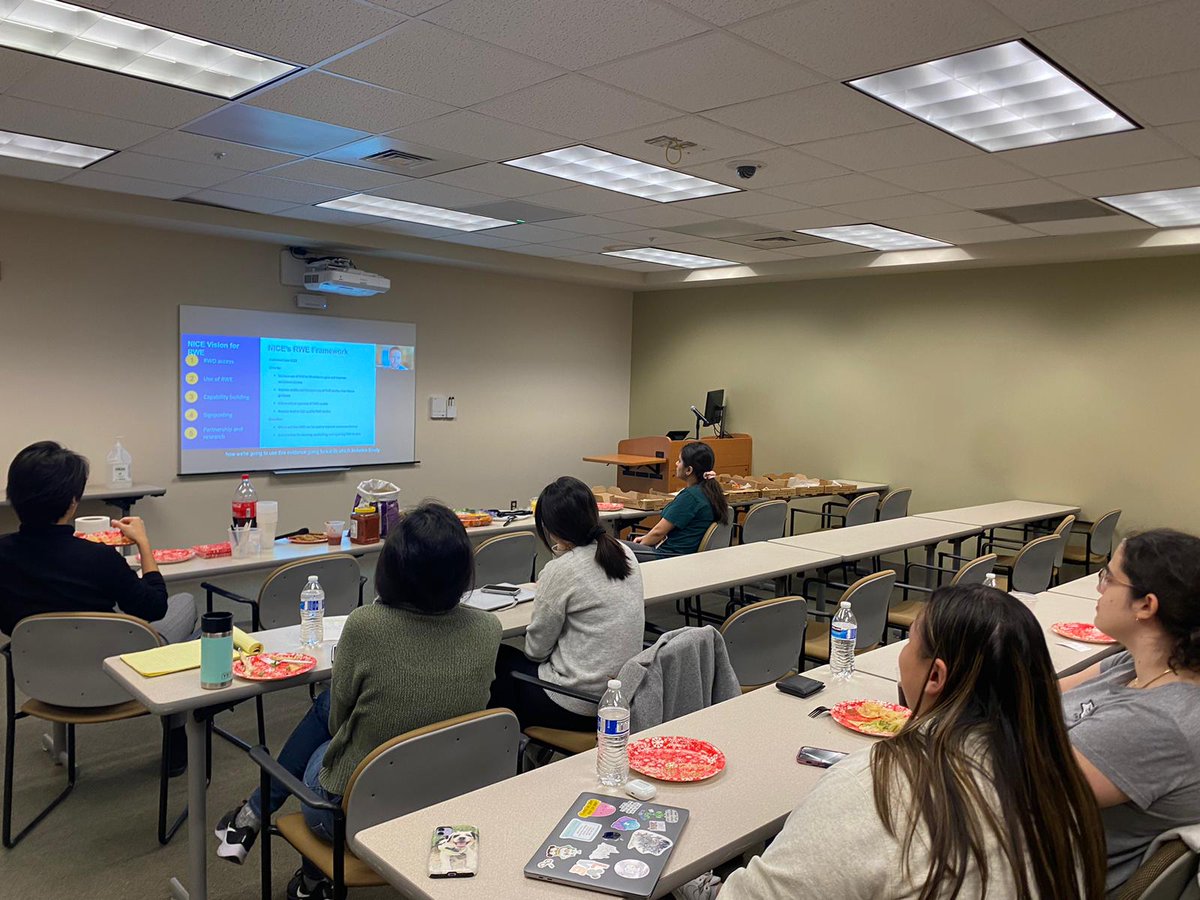 UMB_ISPOR's tweet photo. @UMB_ISPOR and @ISPE_UMB  hosted a collaborative Webinar watch party. Attendees watched the webinar titled “Different HTA Perspectives on Reliably Estimating Treatment Effects.” The attendees learned about the HTA framework in the USA, Canada, the UK, &amp; Ukraine.
@UMB_PHSRxHealth https://t.co/9Z6kkJxLjd