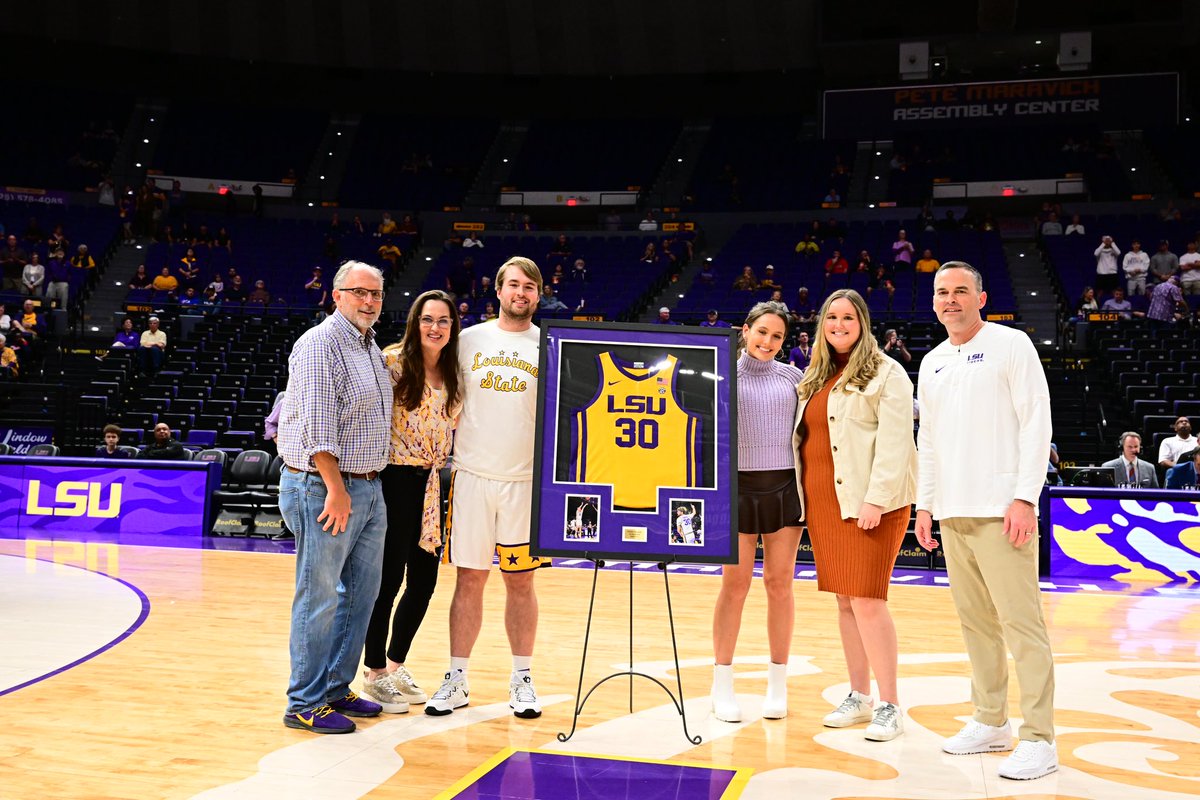 LSU Basketball tweet media