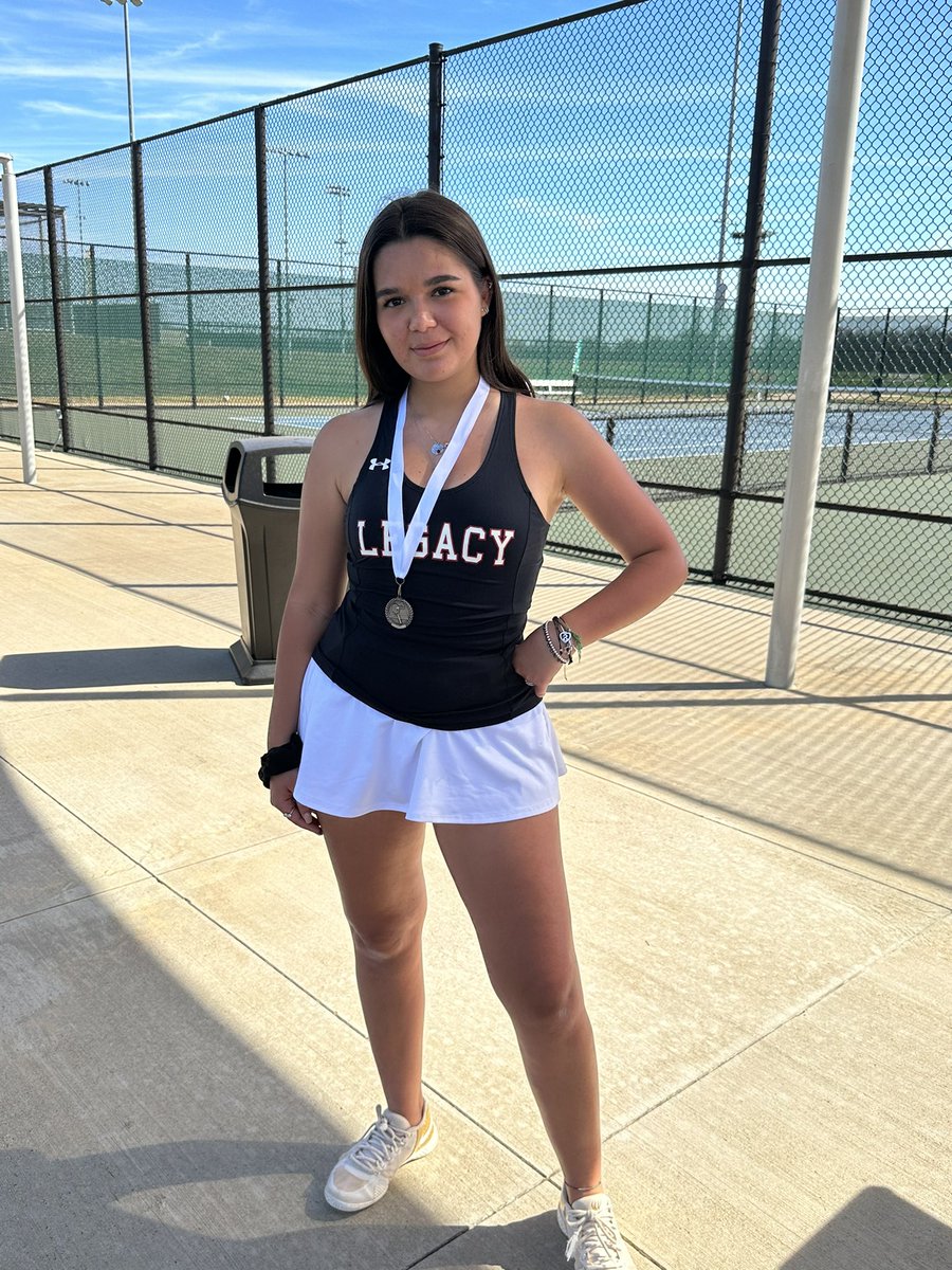 Legacy10s tweet media