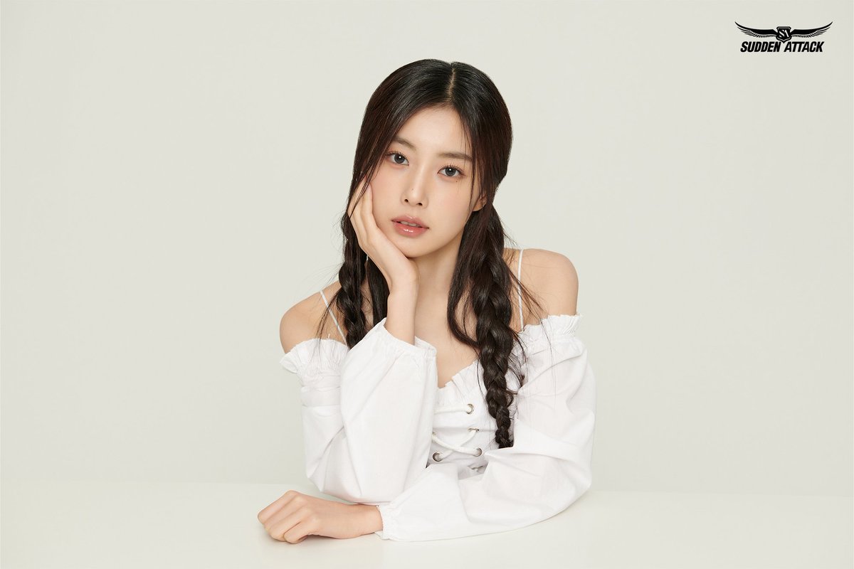 first_iz121's tweet photo. #강혜원 https://t.co/E9UYJYPeIN