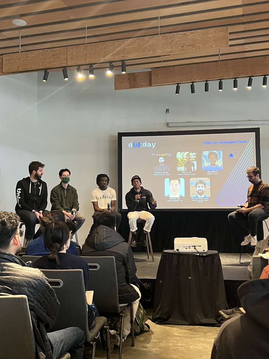 Rarimo_protocol's tweet image. @SpruceID’s decentralized identity summit here at @EthereumDenver was so inspiring ✨

For identities to reach their full potential, they must be multi-chain

Rarimo makes that possible &amp;amp; we cannot wait to contribute to the DID revolution 🚀🔥