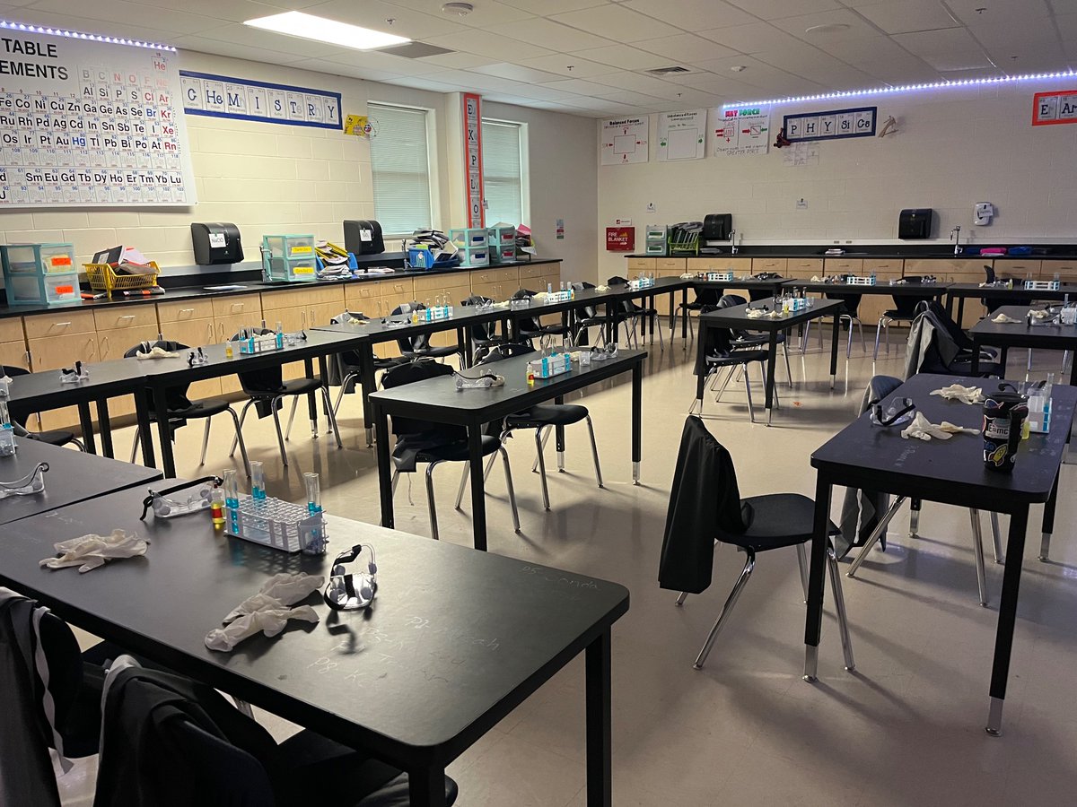 Juan Delgado (@delgadoscience) on Twitter photo What’s the evidence? Today Students analyzed the indicators of chemical reactions! <a href="/NISDStraus/">Joe Straus III Middle School</a> <a href="/NISDMSScience/">NISDMSScience</a> What’s the evidence? Today Students analyzed the indicators of chemical reactions! <a href="/NISDStraus/">Joe Straus III Middle School</a> <a href="/NISDMSScience/">NISDMSScience</a>