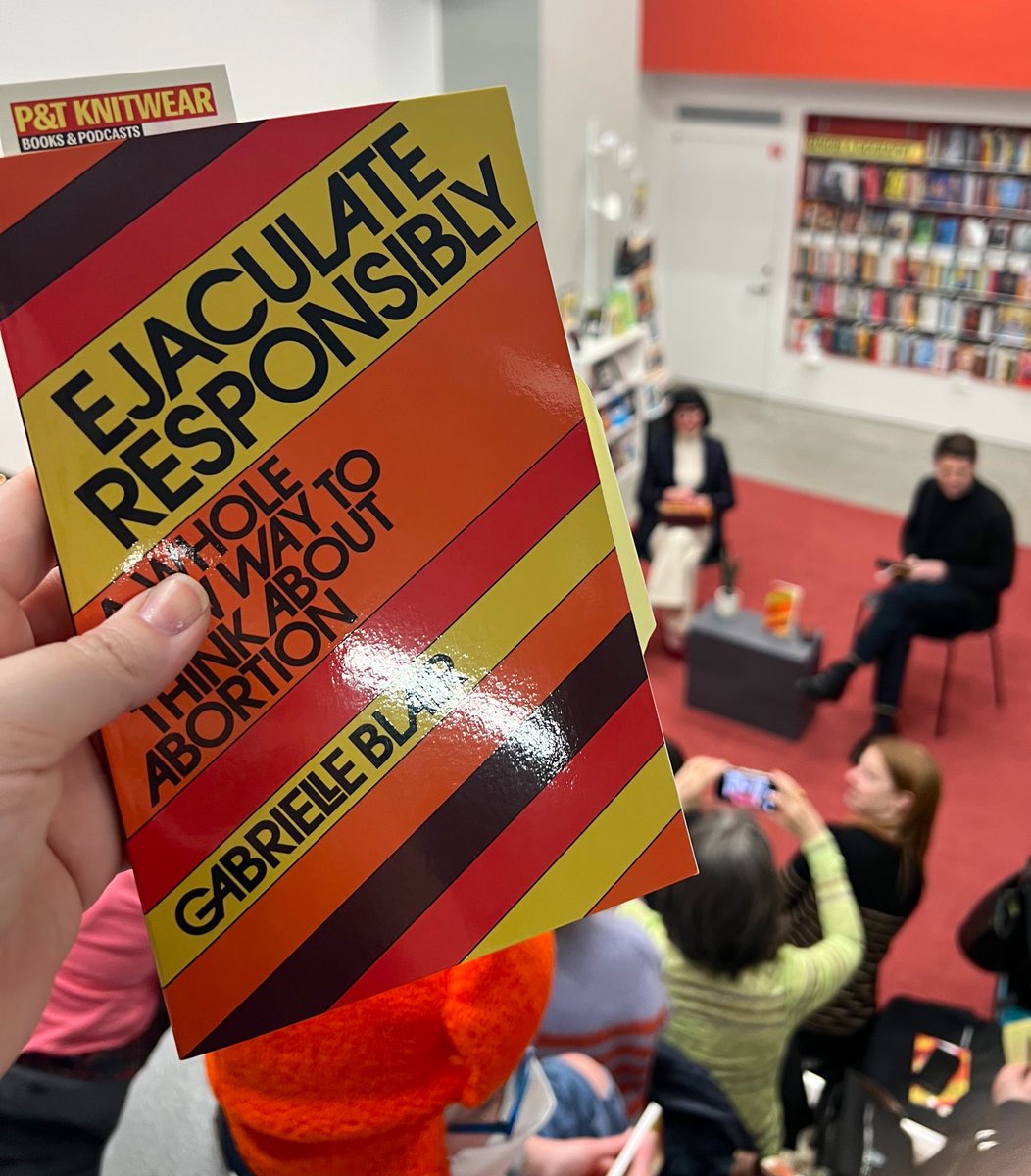 best time ever meeting <a href="/designmom/">Gabrielle Blair</a> - highly encourage everyone to read this book. It will make you re-think everything 🧡