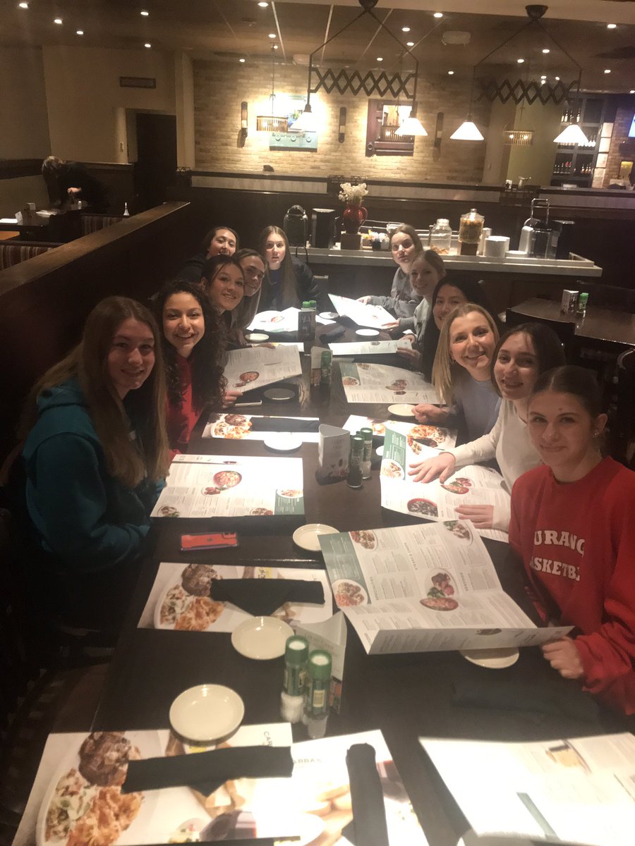 Elite Eight Team Dinner!