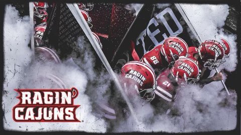 UpchurchKarsten's tweet photo. After a great conversation with @coachmbergeron I am blessed to receive my first D1 offer from @RaginCajunsFB !! @EMCCathletics @Archer5151 https://t.co/PKGjojyTIm