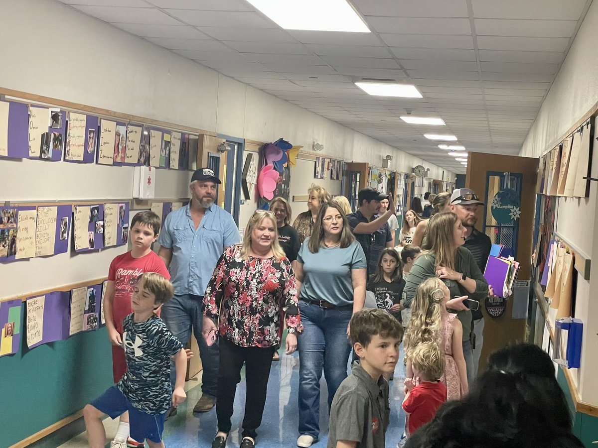 cisdnews's tweet image. Hoffmann Lane Elementary celebrated 20 Years of Excellence tonight! Thank you staff, students and parents for an amazing time. Congratulations Hoffmann Lane, here’s to next 20! Check out our Facebook page for more photos. #Comalisd