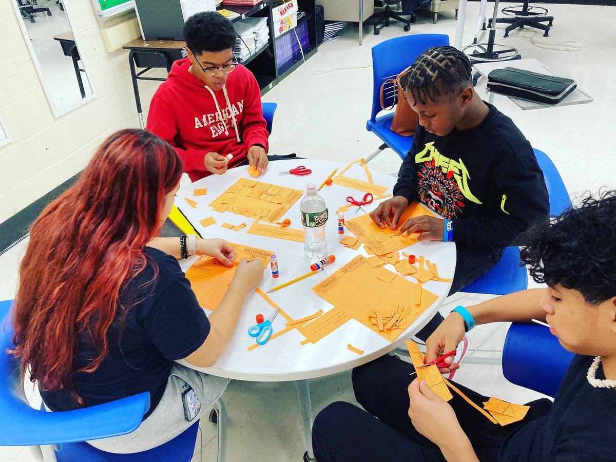 Mr. Papetti tweet media