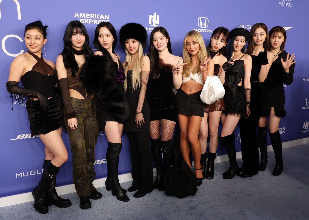 81suhbrina's tweet photo. sabrina carpenter keeps collecting kpop idols and i'm here for it! https://t.co/gbXFasaabD
