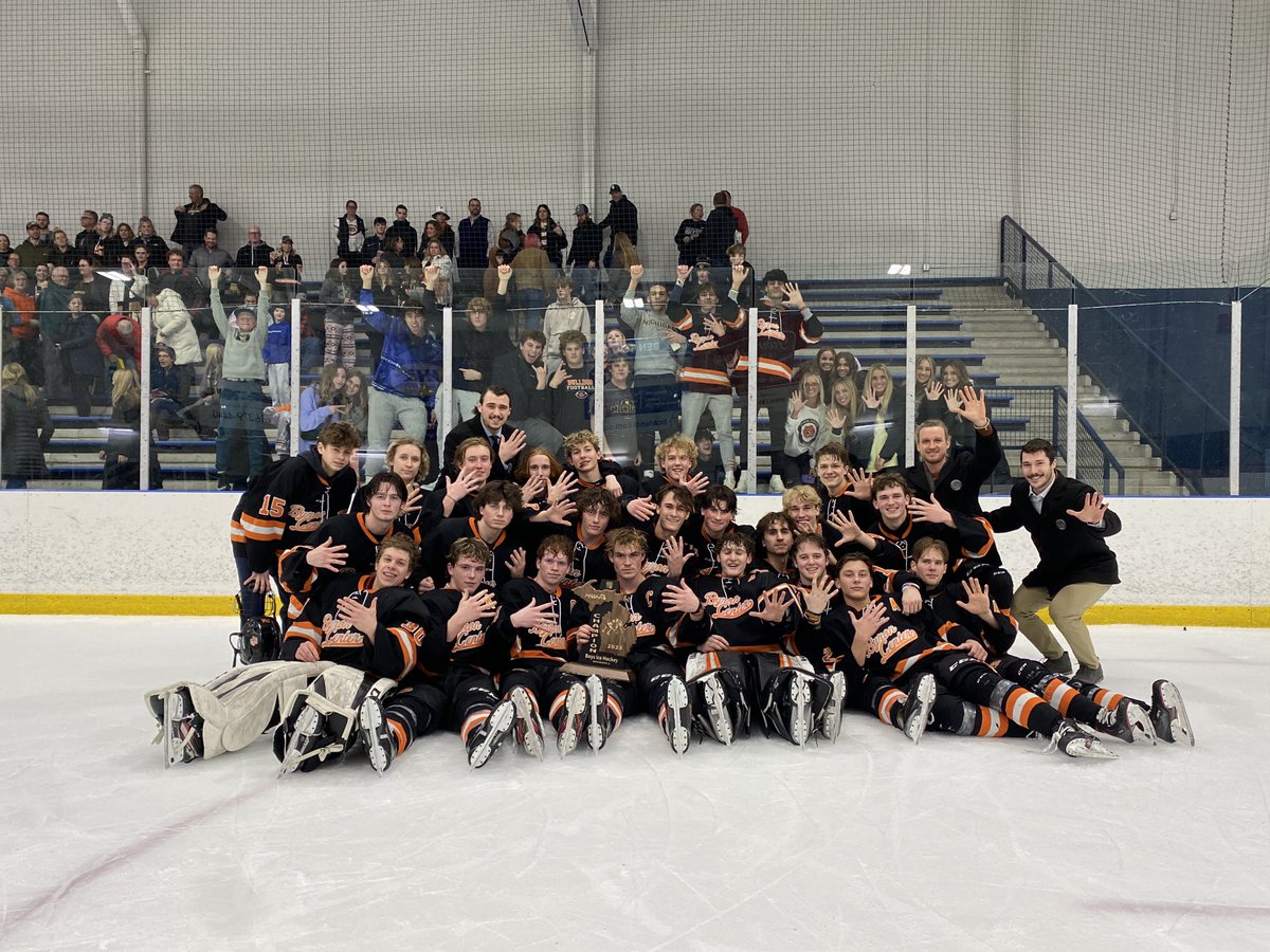 Byron Center Hockey (@bcbulldoghockey) on Twitter photo 