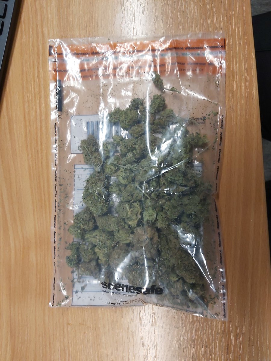 KentPoliceSwale's tweet image. Sharp spot by @SwaleCouncil CCTV to a suspicious male led to a stop search and seizure of cannabis in #Sheerness. Court date awaits. #DrugsAreBadOk #StopAndSearch 02-0073 WH