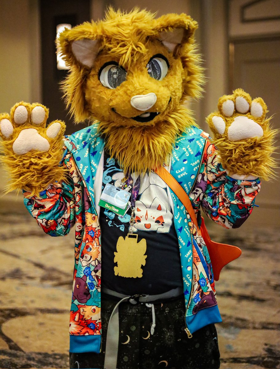 Pip_The_Sergal's tweet image. #furry #furryfandom #tff2022 #texasfurryfiesta #josophotography 
.
.
Suiter: @Sammythecatt