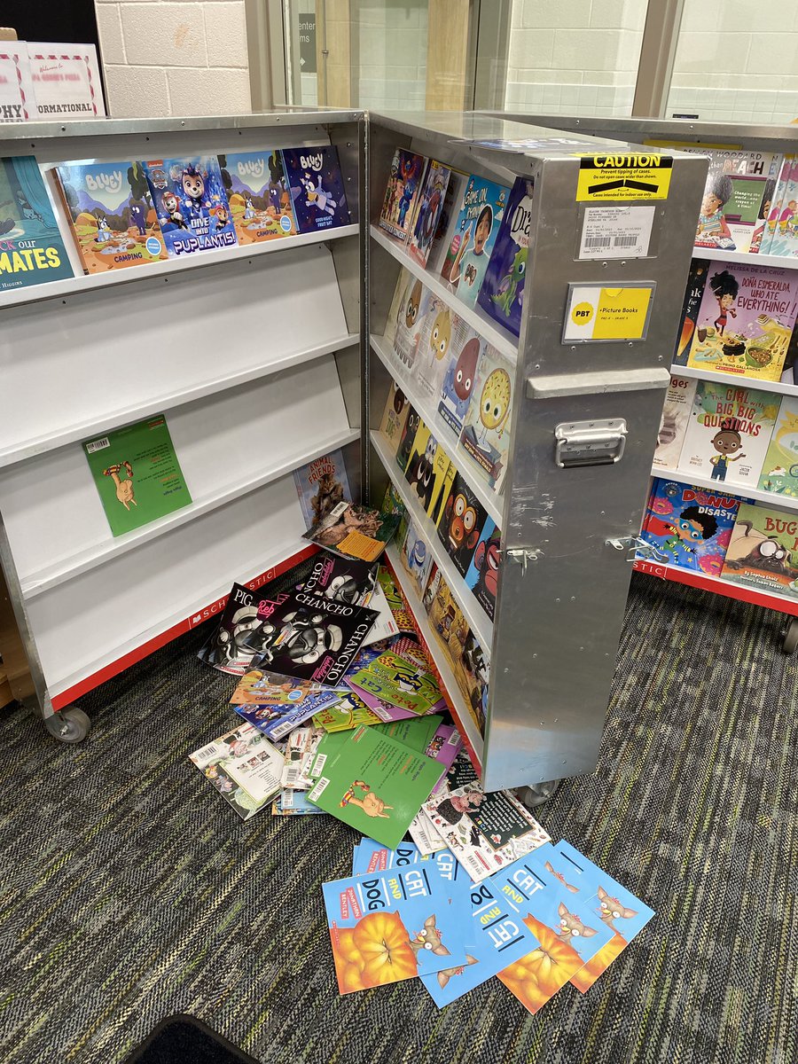 etelibrary tweet media