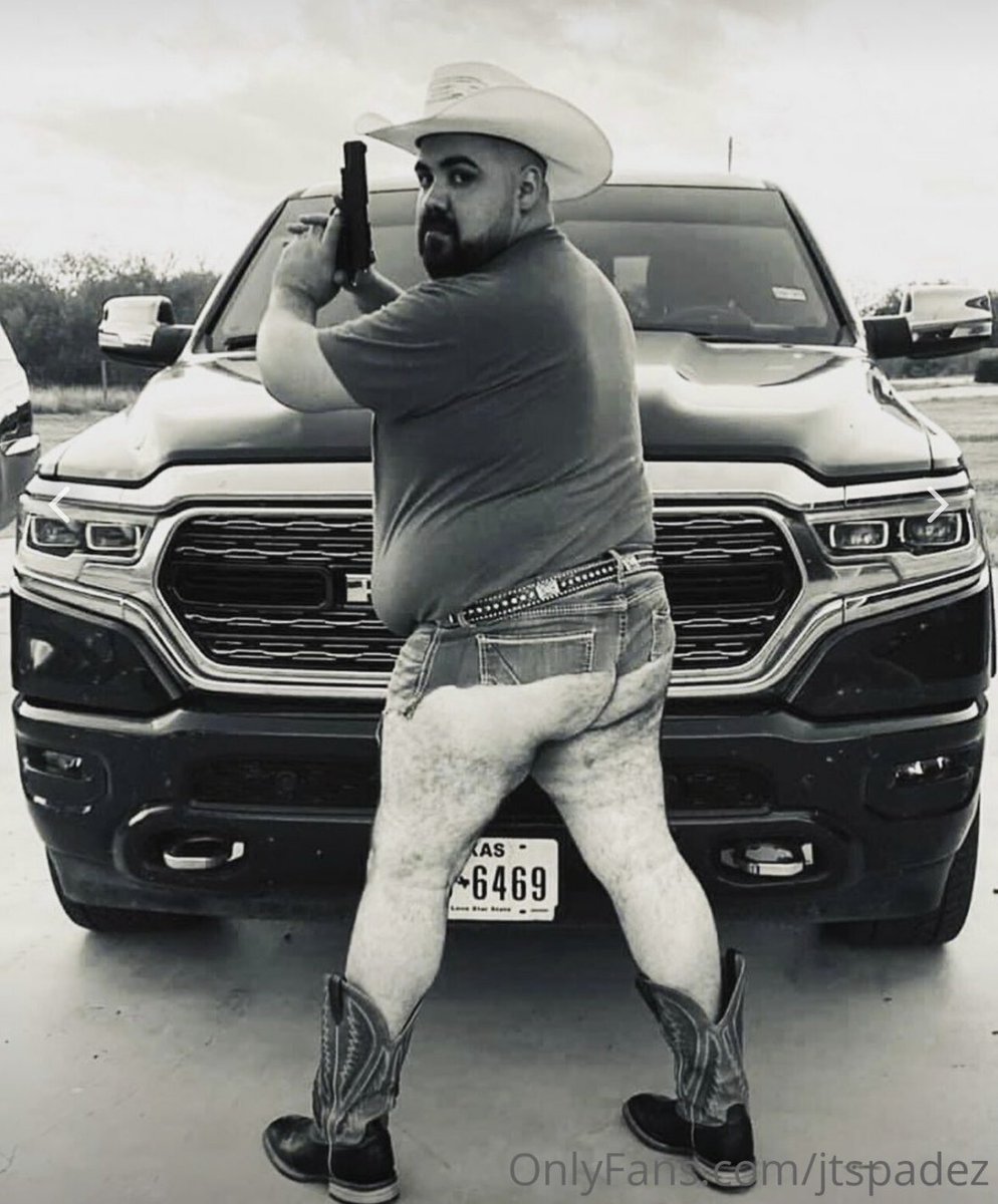 jtspadez's tweet photo. https://t.co/HcFJEC2Q6r
#adultadvertising #beardedguy #BeardGang #viral #follo #ofbear #Trending #emergencyalert #share https://t.co/ez1DcO4P4Q