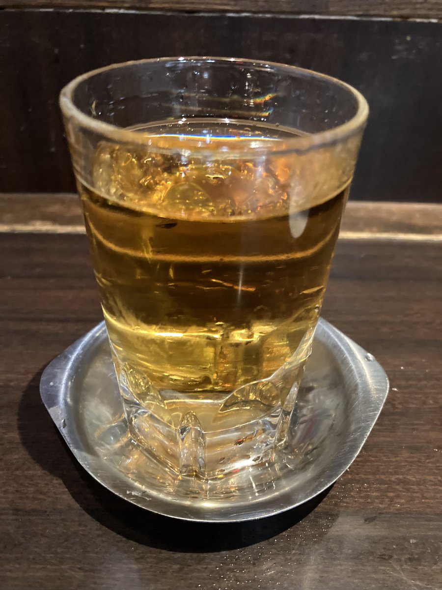 kazumaru231919's tweet photo. 北海道札幌市中央区
四文屋　ススキノ店
梅割焼酎　金宮25°
395円 https://t.co/4W1WUjUAnL