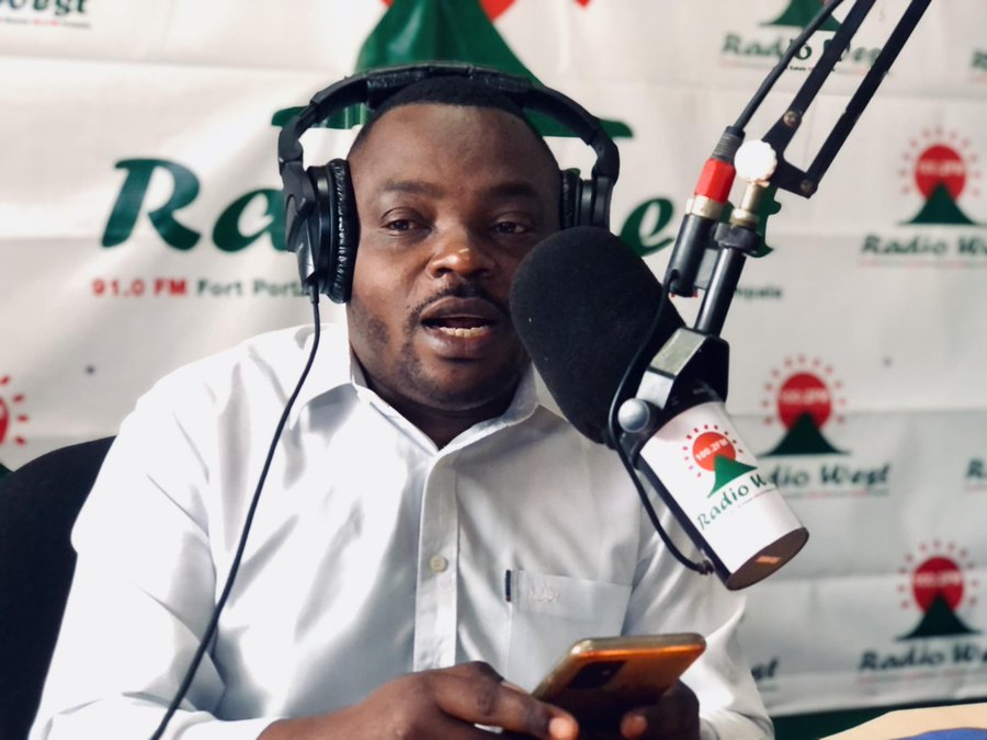 Radio West 100.2 FM tweet media