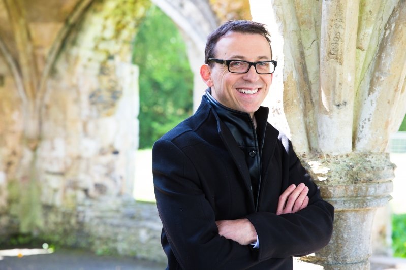 GuildfordChoral's tweet photo. Tonight's rehearsal of #MassInBlue will be a humdinger!We're looking forward to welcoming the composer, Will Todd. No pressure! @Will_Todd_Music @RainbowTrustCC @ExperienceGford @GuildfordTIC https://t.co/LAsrYWbesX