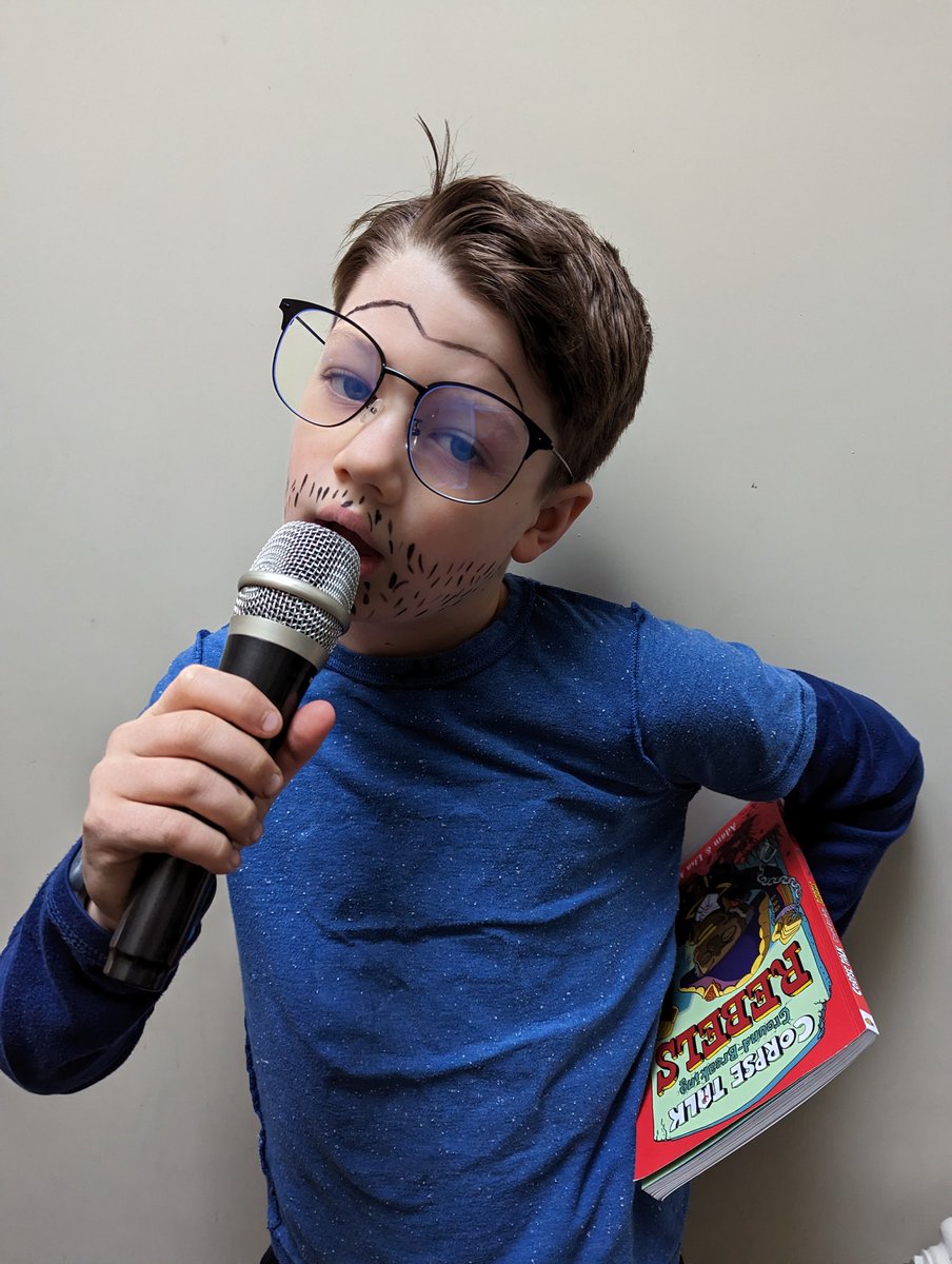 Lucy_Braidley's tweet image. Happy World Book Day!  @Adam_T_Murphy @acouplecomics @DFB_storyhouse #worldbookday #corpsetalk #worldbookday #comics #readingforpleasure