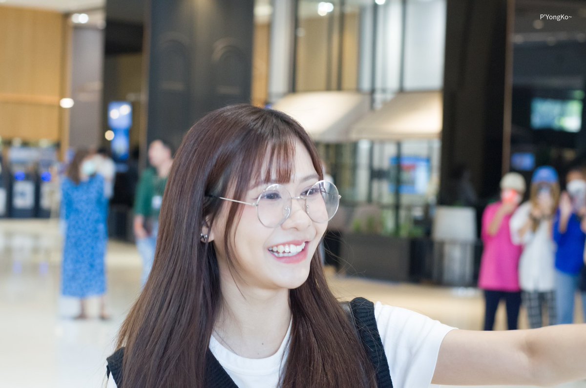 P_PuPa3's tweet photo. Smiley Girl ~ 😊

 #NoeyKanteera #Pa3Snap https://t.co/IzPebSmEgv