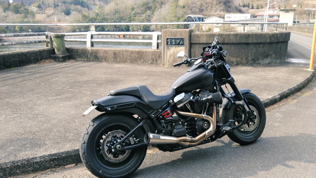 MF30GZD74rUTpuC's tweet photo. やっぱバイク良いよね！

#ハーレーダビッドソン
#ハーレー　#ハーレー乗り
#バイク　#カスタム
#ファットボブ　#ソフテイル
#FXFB　#カスタムハーレー
#ハーレー乗りと繋がりたい
#ハーレー好きと繋がりたい https://t.co/x21xc7Mjyu